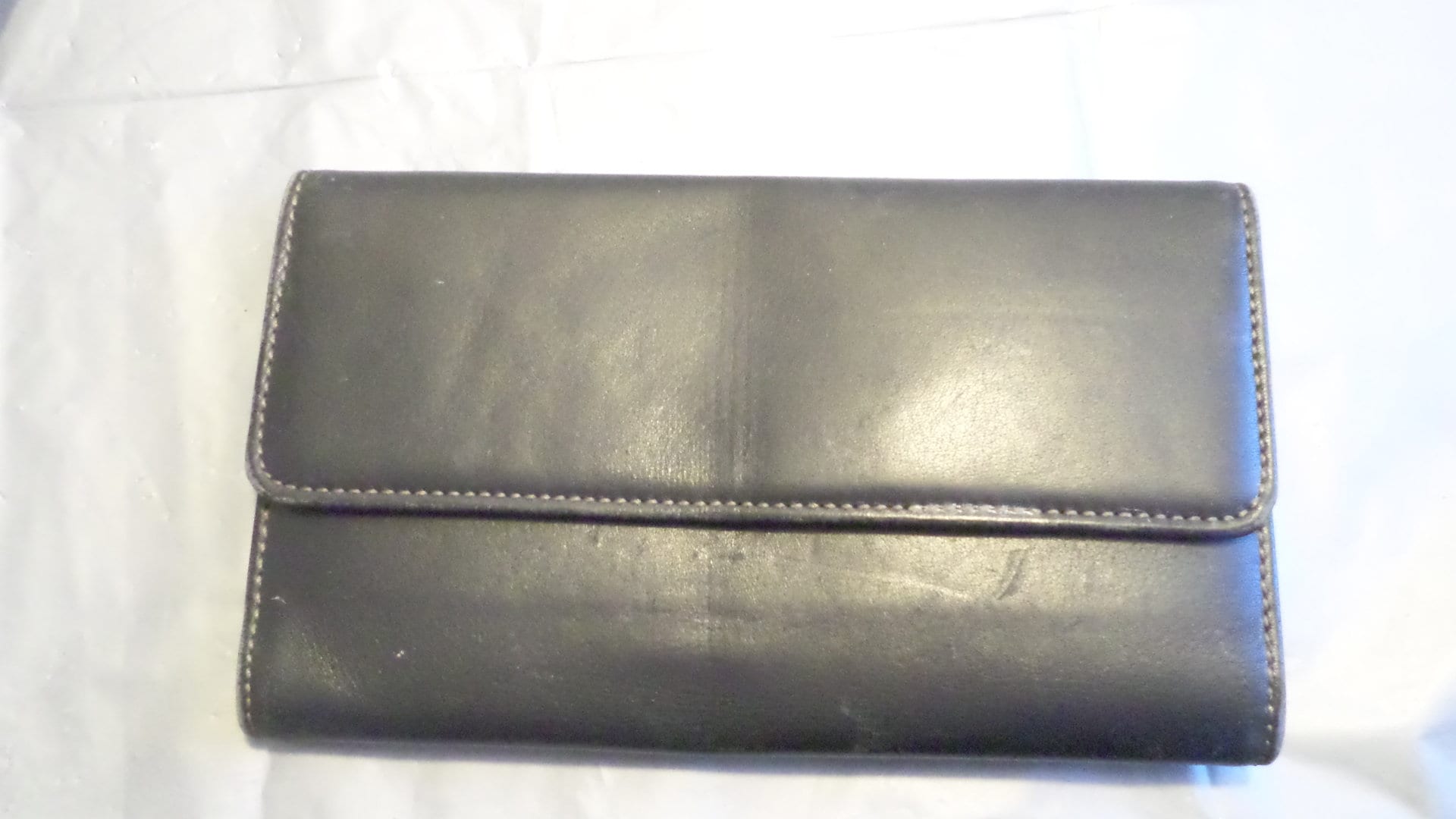 Louis Vuitton Vintage Black Taiga Porte Chequier Checkbook Wallet