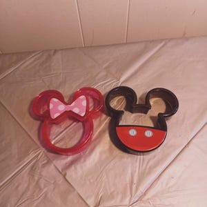 Disney Mickey & Minnie Mouse Cookie Cutters, Read Description