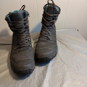 Mens The North Face Winter Boots 11.5 image 2