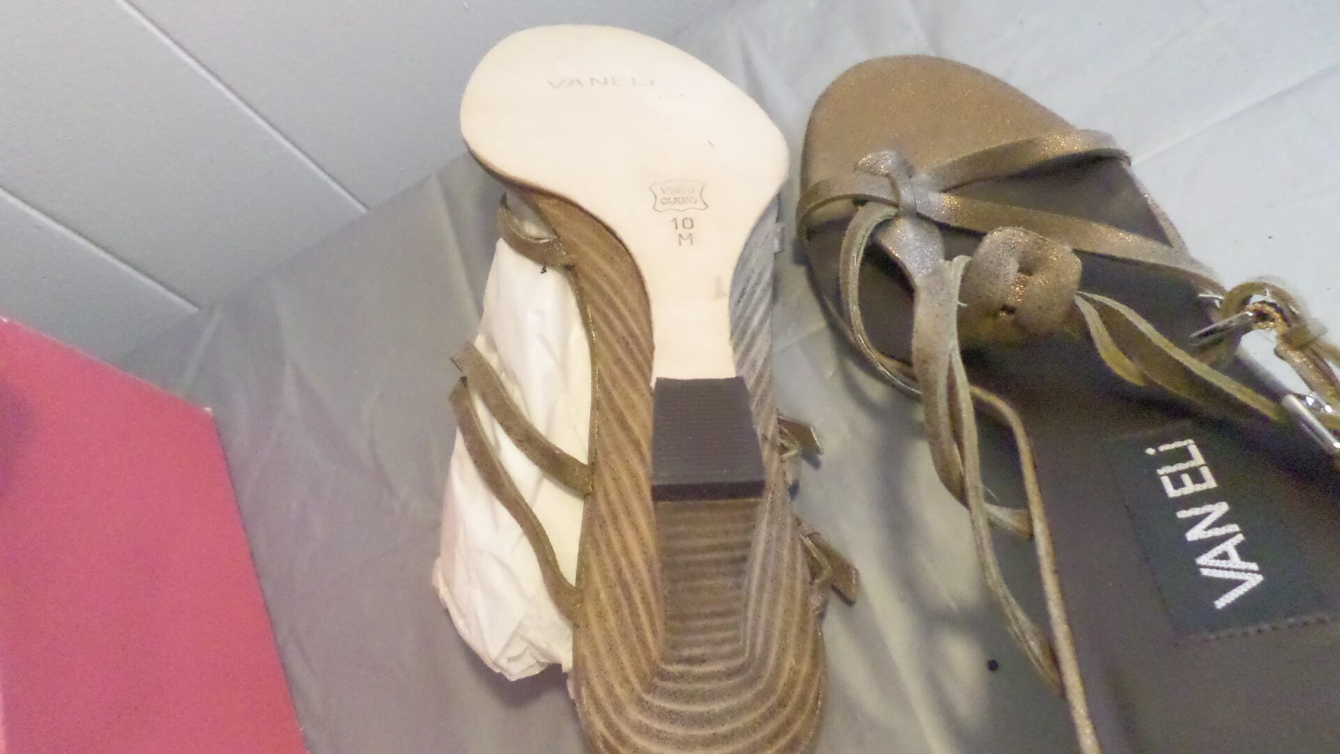 Vaneli sport shop sandals