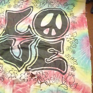 1992 Tie Dye LOVE Tablecloth Wall Hanging Altar Cover