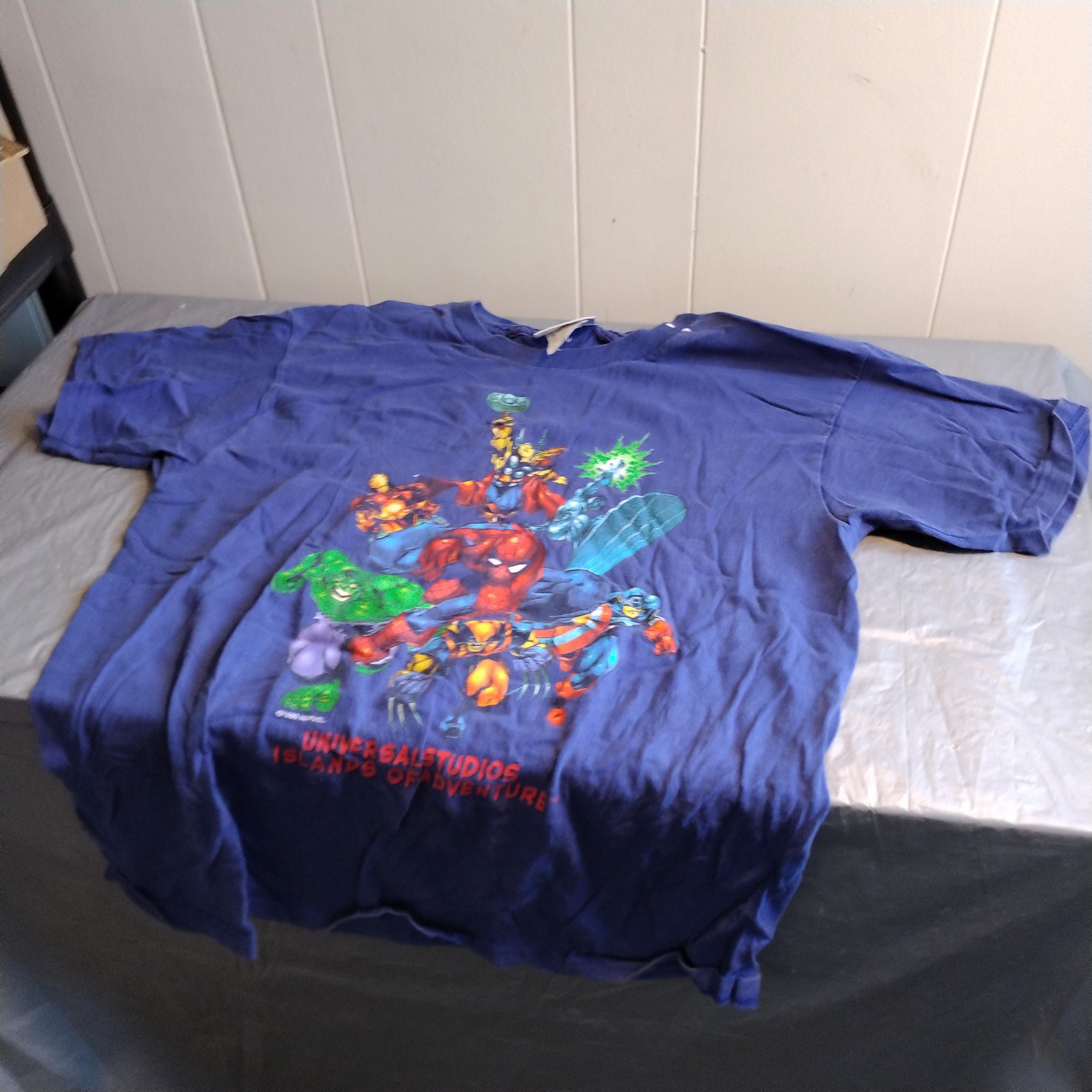 1990s Universal Studios Islands of Adventure Superhero T Shirt 
