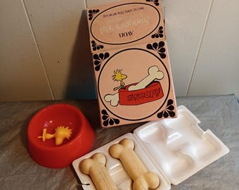 1973 Snoopy's Pal Woodstock - Peanuts Avon Soap Dish & Bone Soaps