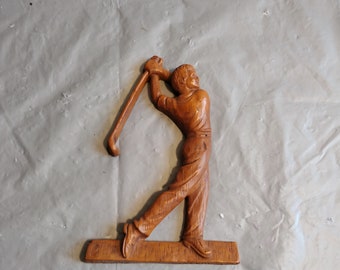 Figurine de golfeur vintage en alénite des années 1980, golfeur en bois sculpté, description à regarder et à lire