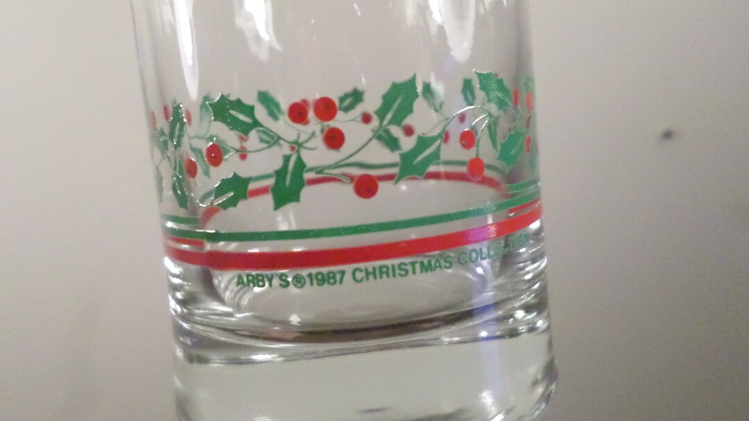 3 Vintage Christmas Glasses, Holly & Berries Glasses, 1987 Arby