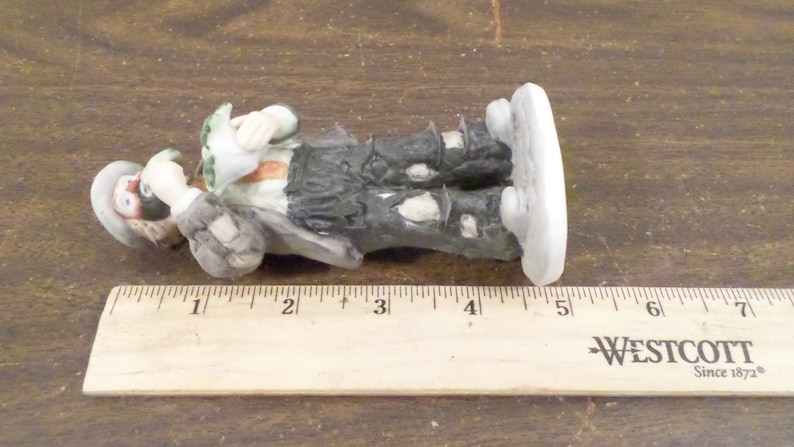 Miniature Collection Vintage Flambro Emmett Kelly Jr Clown Figure Eating Cabbage 10012