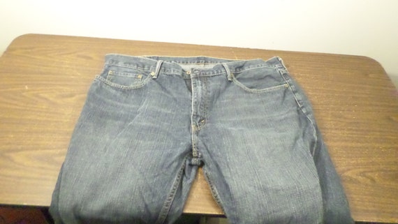 Vintage Levi 559 Jeans 42x32 | Etsy