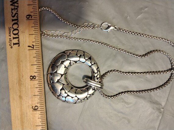 Vintage Round Heart Design Pendant Necklace, Hear… - image 2