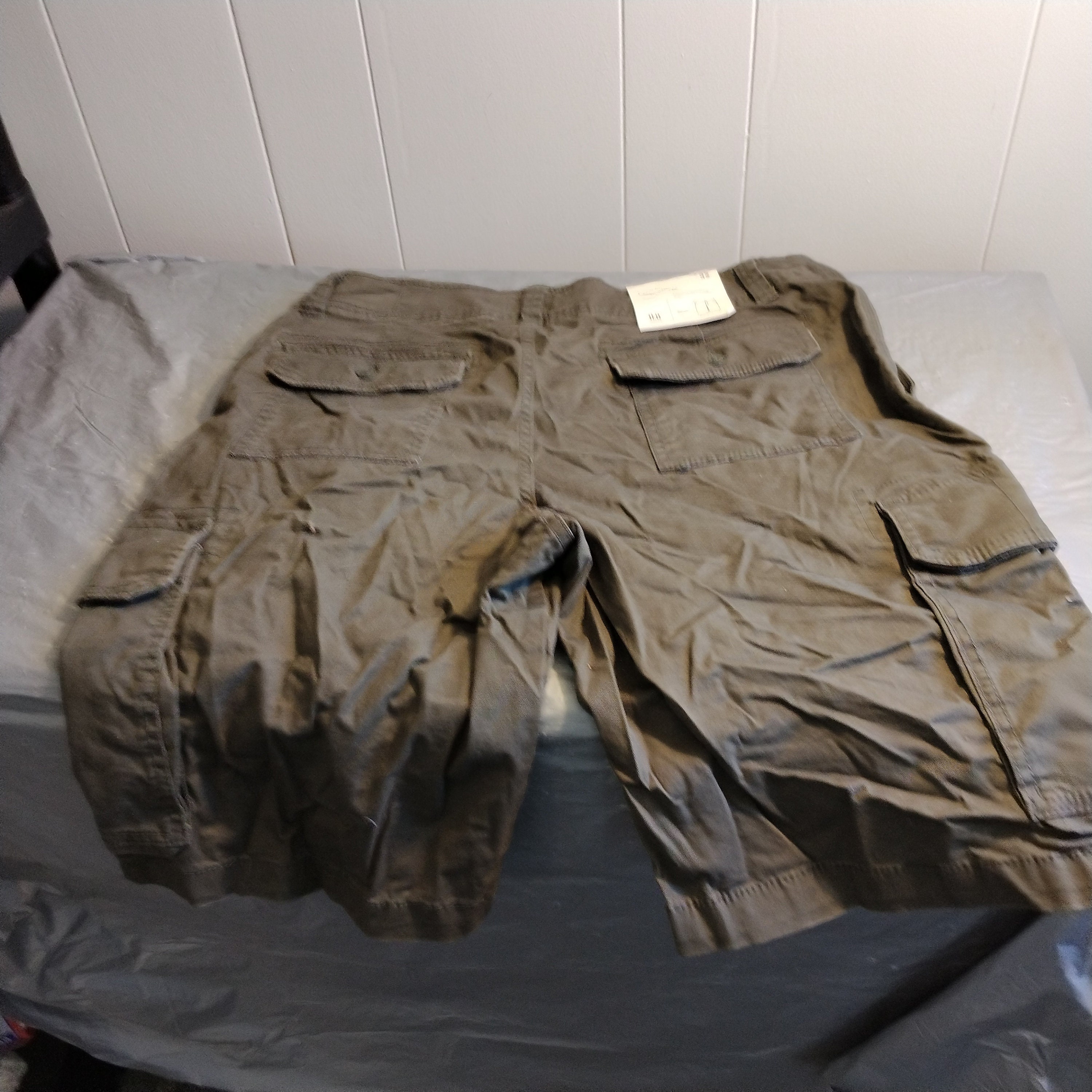 Goodfellow cargo shorts shop
