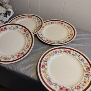 4 Vintage Fondeville Ambassador Ware England Dinner Plates, Red Burgundy Trim Floral Plates