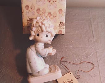 プレシャスモーメンツの天使の置物 - 愛の贈り物を分かち合おう - Etsy