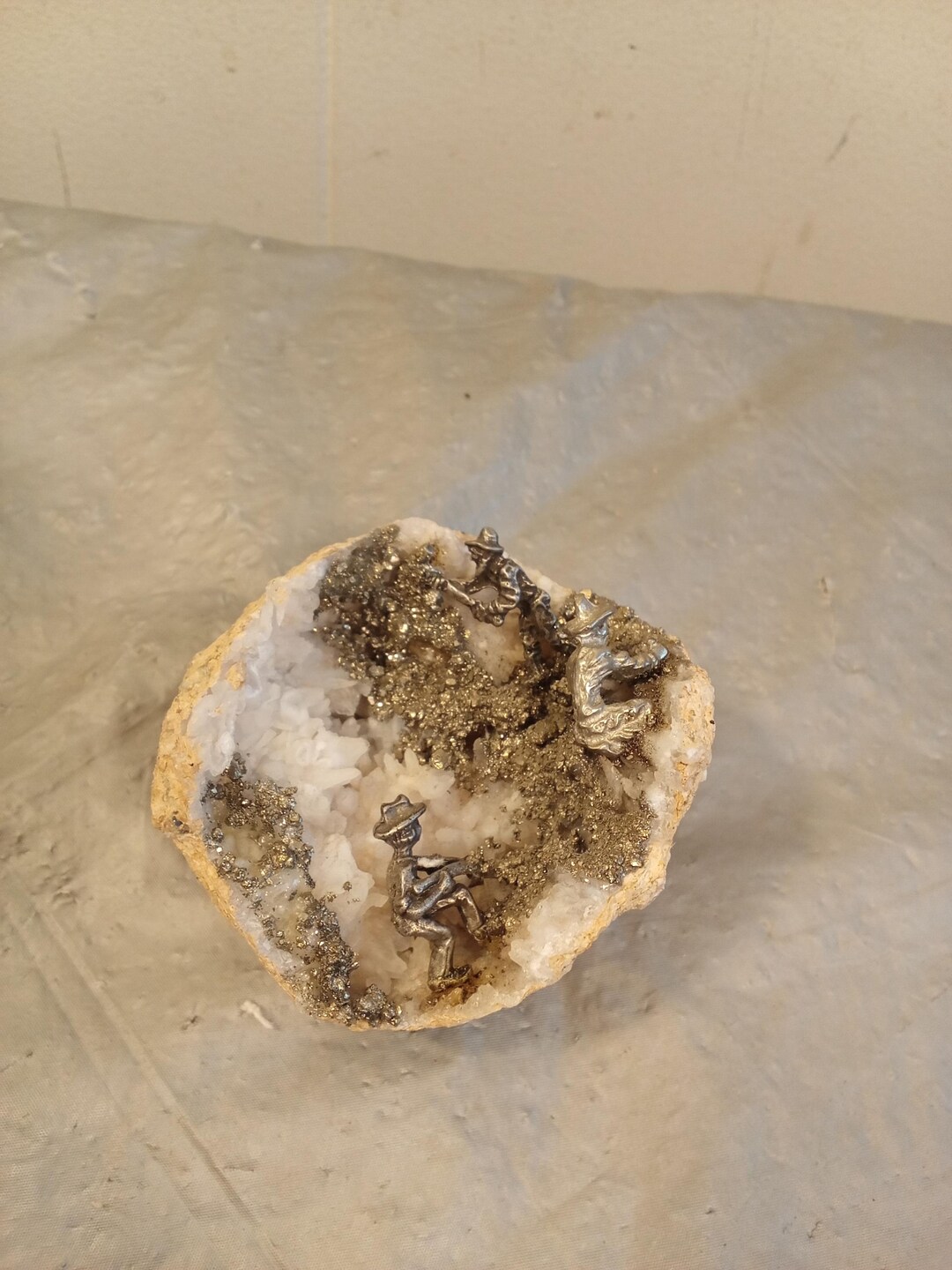 Geode Rough Stone Geode Specimen With Metal Miners Inside Rough Stone Decoration - Etsy