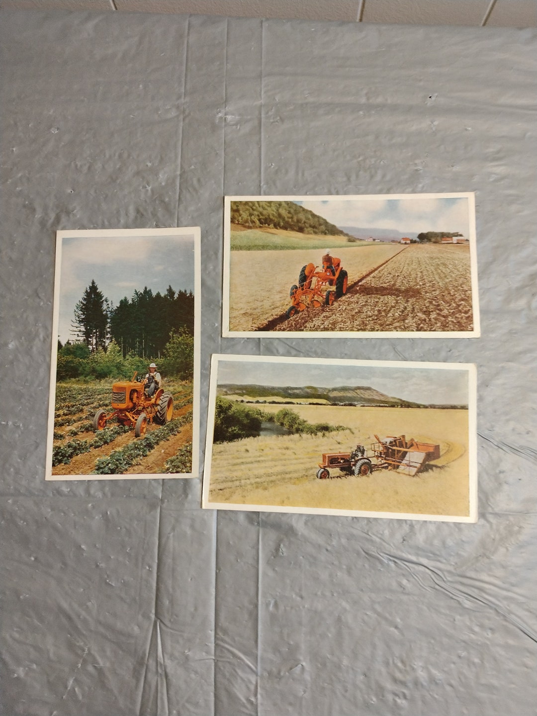 Vintage Allis Chalmers Tractor Stock Photos & Vintage Allis Chalmers Tractor Chautauquae County New York Usa T3d3c7