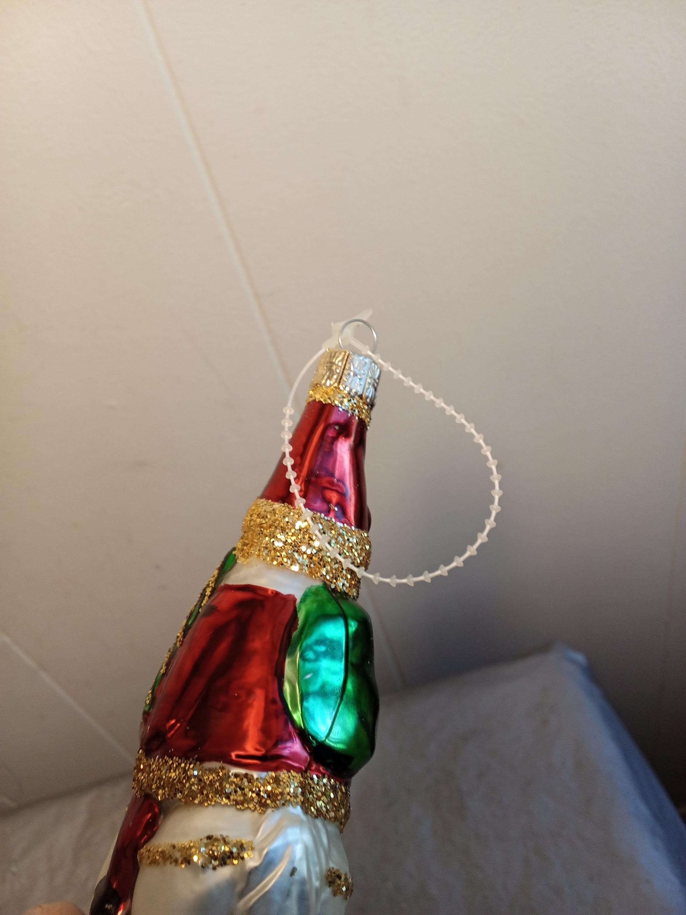 ガラスのサンタとトナカイの煙突のクリスマスオーナメント、クリスマス