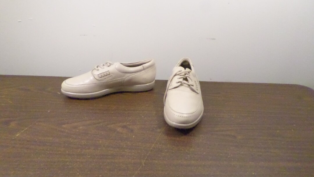 hush puppies enzo bounce