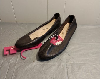 NOS Womens SO Shoes, Brown Flats Ballerina Shoes 91/2