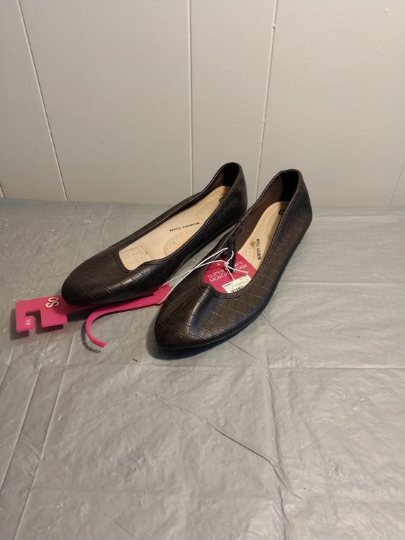 So shoes best sale flats