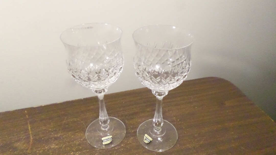 NOS 4 Vintage Mikasa Wine Glasses, Mikasa Pineapple Stemware, Mikasa W. Germany Summer Vale Wine