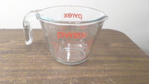 Pyrex 1 Cup Measuring Cup