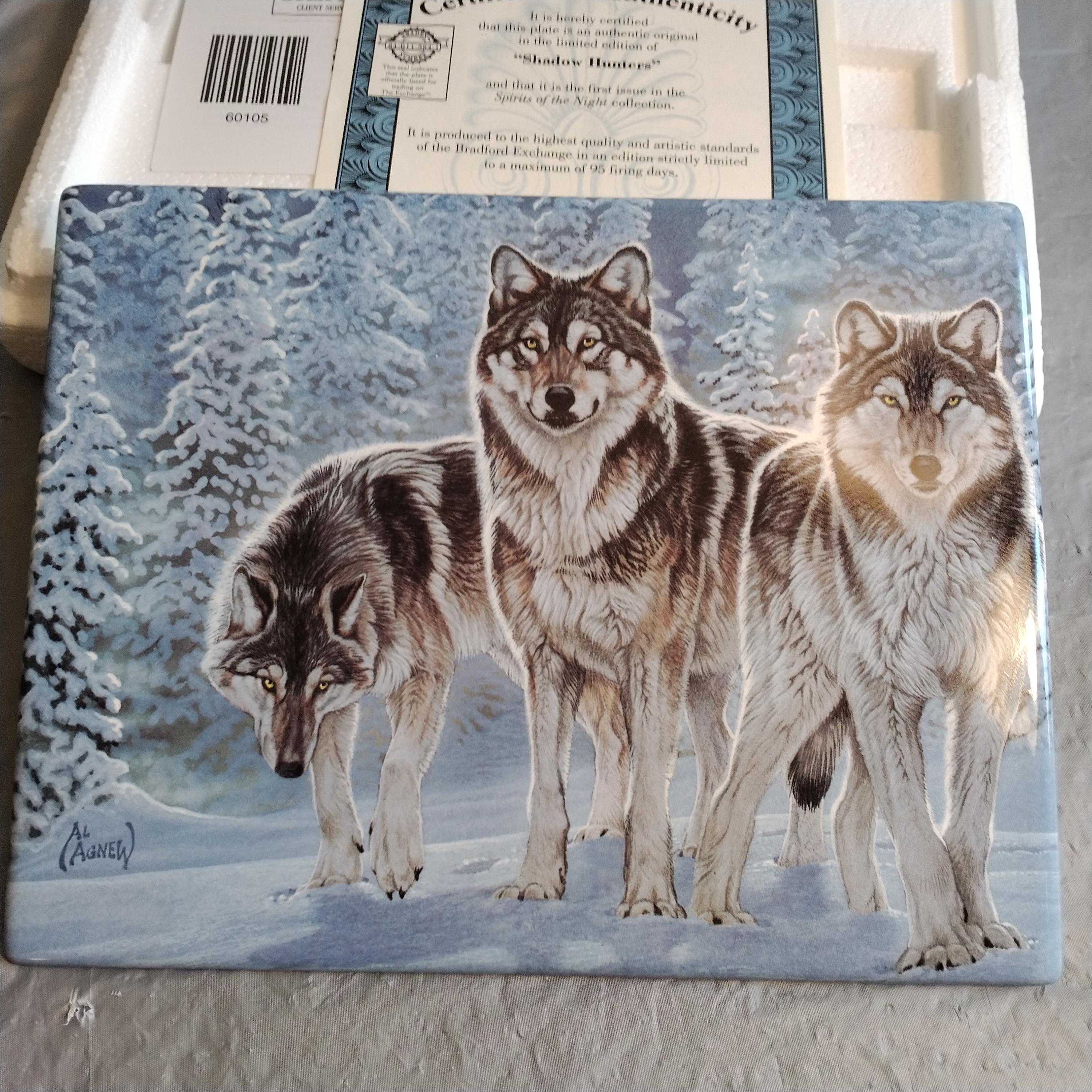 2000 Bradford Exchange Shadow Hunters Spirits of the Night Wolf