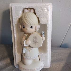 Vintage 1986 Enesco Precious Moments Birds of a Feather Collect Together, 1980s Enesco Precious Moments E-0006