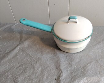 Vintage Turquoise Enamelware Pot with Lid