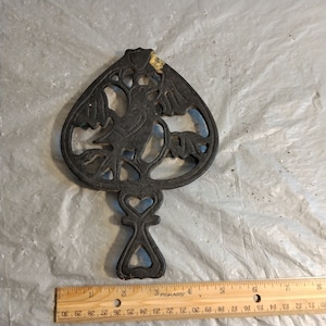 Vintage Cast Iron Trivet, Bird Heart Trivet