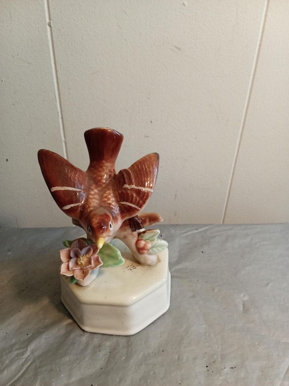 Porzellan Vogel Figur Spieluhr