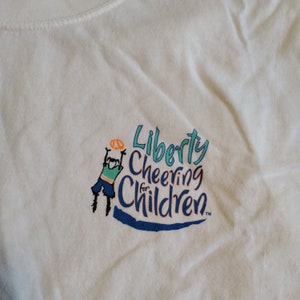 Liberty Cheering Children T Shirt  L
