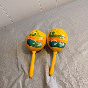 Vintage Souvenir Mexico Maracas