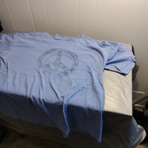 Blue Peace Sign Hippie T Shirt L Pitch voor een goed doel