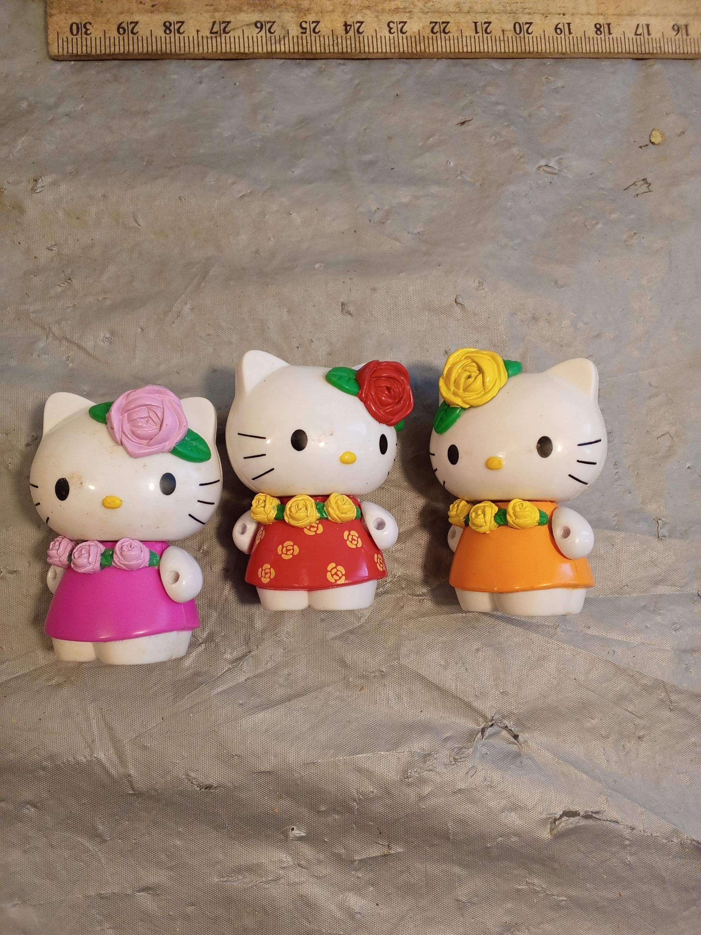 3 2001 Vintage Bandai Sanrio Hello Kitty Plastic Figure - Etsy