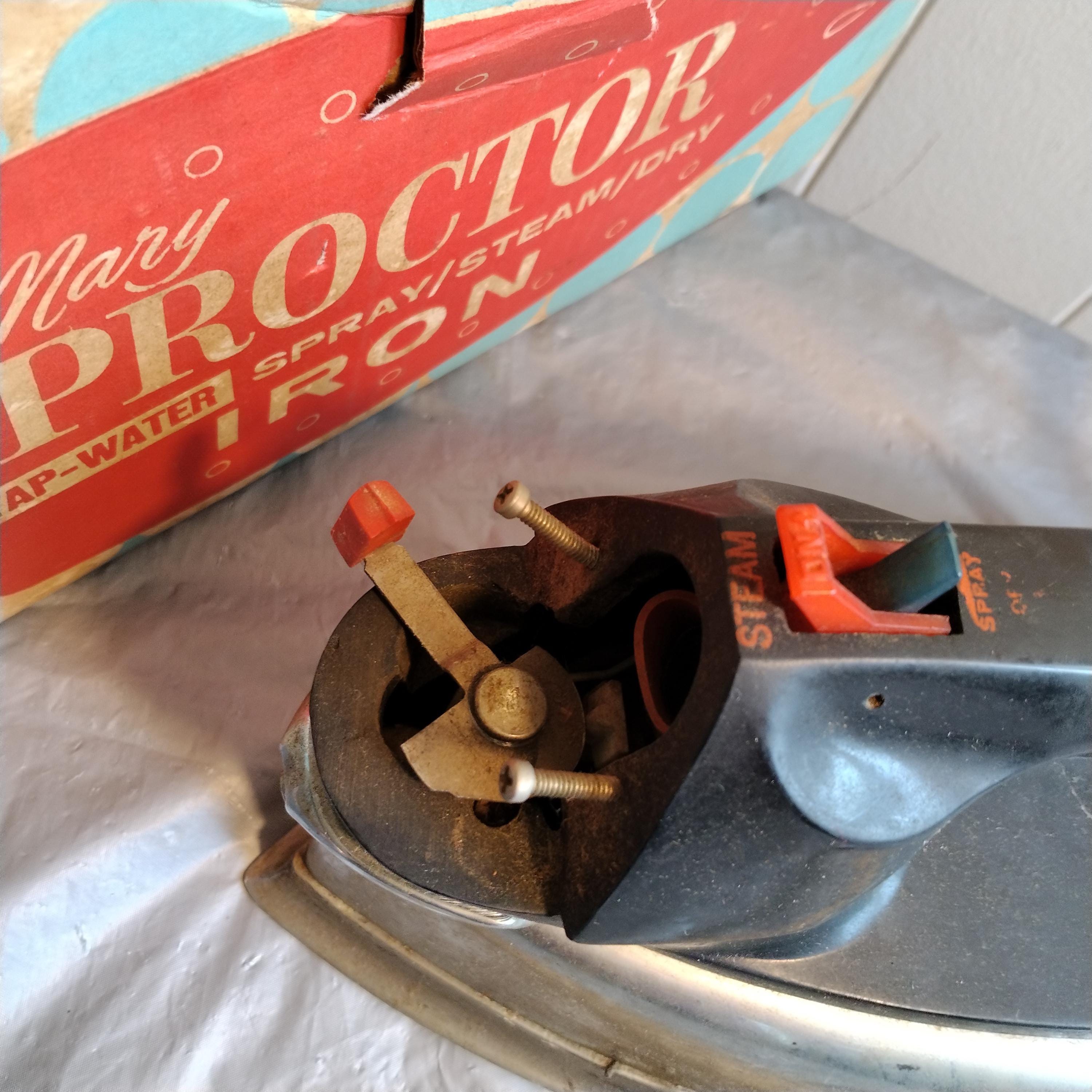 Vintage Iron, Proctor Silex Mary Proctor Iron, Parts or Repair - Etsy