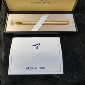 Tasaki Shinju Ballpoint Pen in Original Case With Pearl On Top