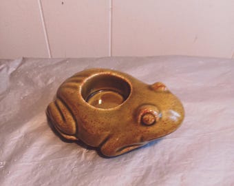 カエル燭台 レッドスペックグリーン パーティーライト カエル キャンドルホルダー