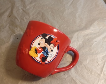 Red Hallmark Disney Mickie Mouse & Minnie Mug