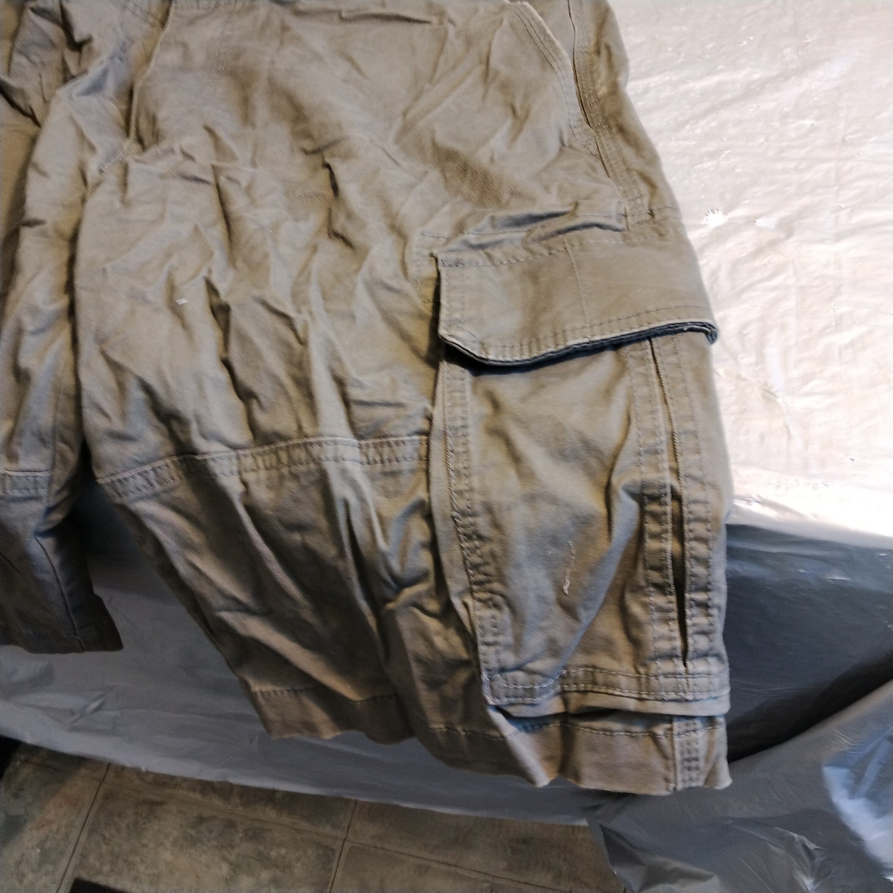 Goodfellow cargo shorts shop