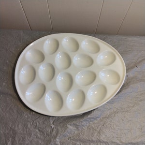 Vintage Egg Shaped Egg Dish, Deviled Egg Dish Holds 16 eggs