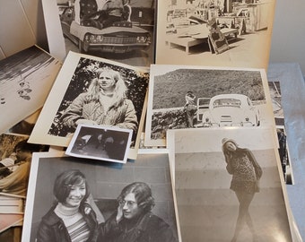Veel zwart-witfoto's uit de jaren 60, Ametuer-foto's, hippiefoto's uit de jaren 60, familiefoto's