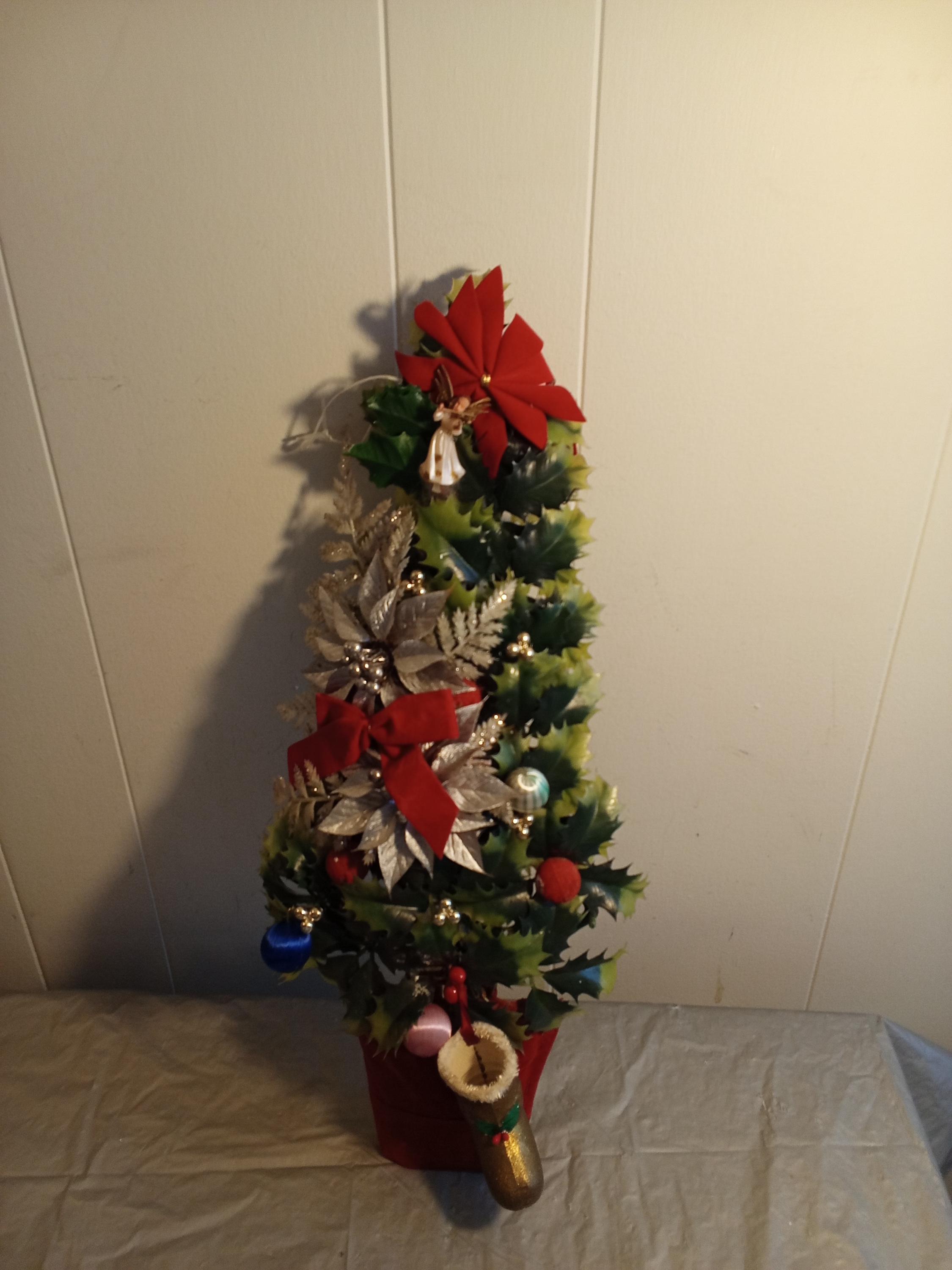 ヴィンテージ 21インチ プラスチック クリスマスツリー - Etsy 日本