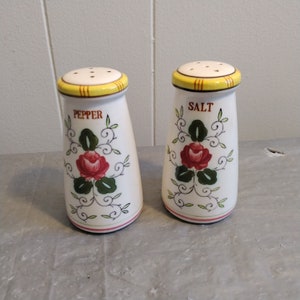 Vintage Japan Ceramic Rose Salt & Pepper Shaker Set