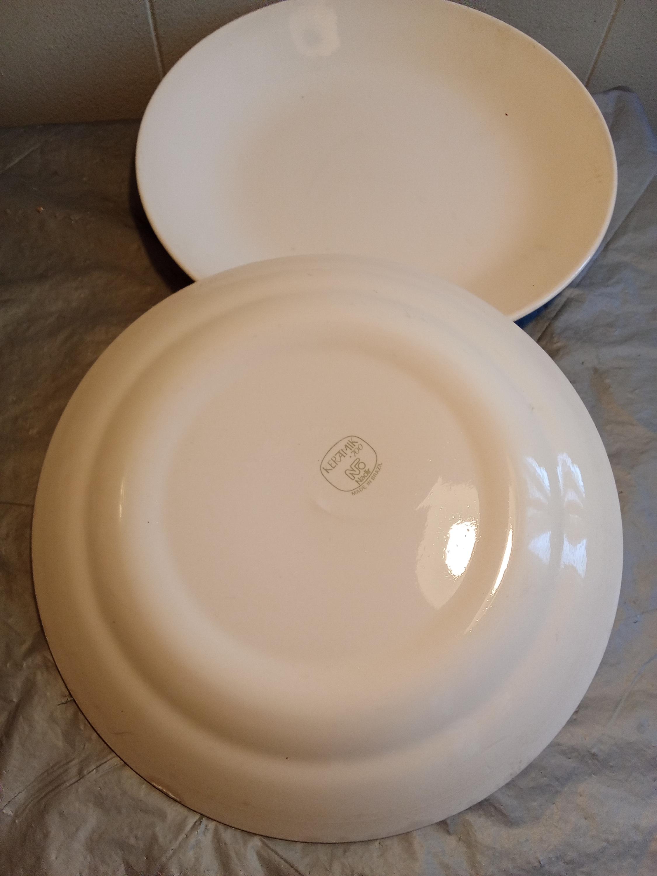 2 Vintage Keramik 700 Nadir Brazil White Dinner Plates, Shallow