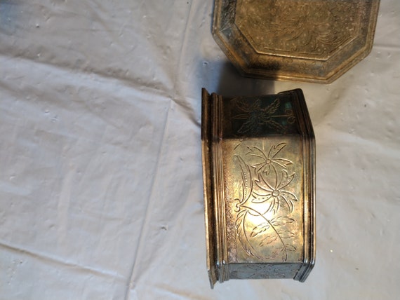 1984 MMA Silver Plate Trinket Box with Bird Flora… - image 3