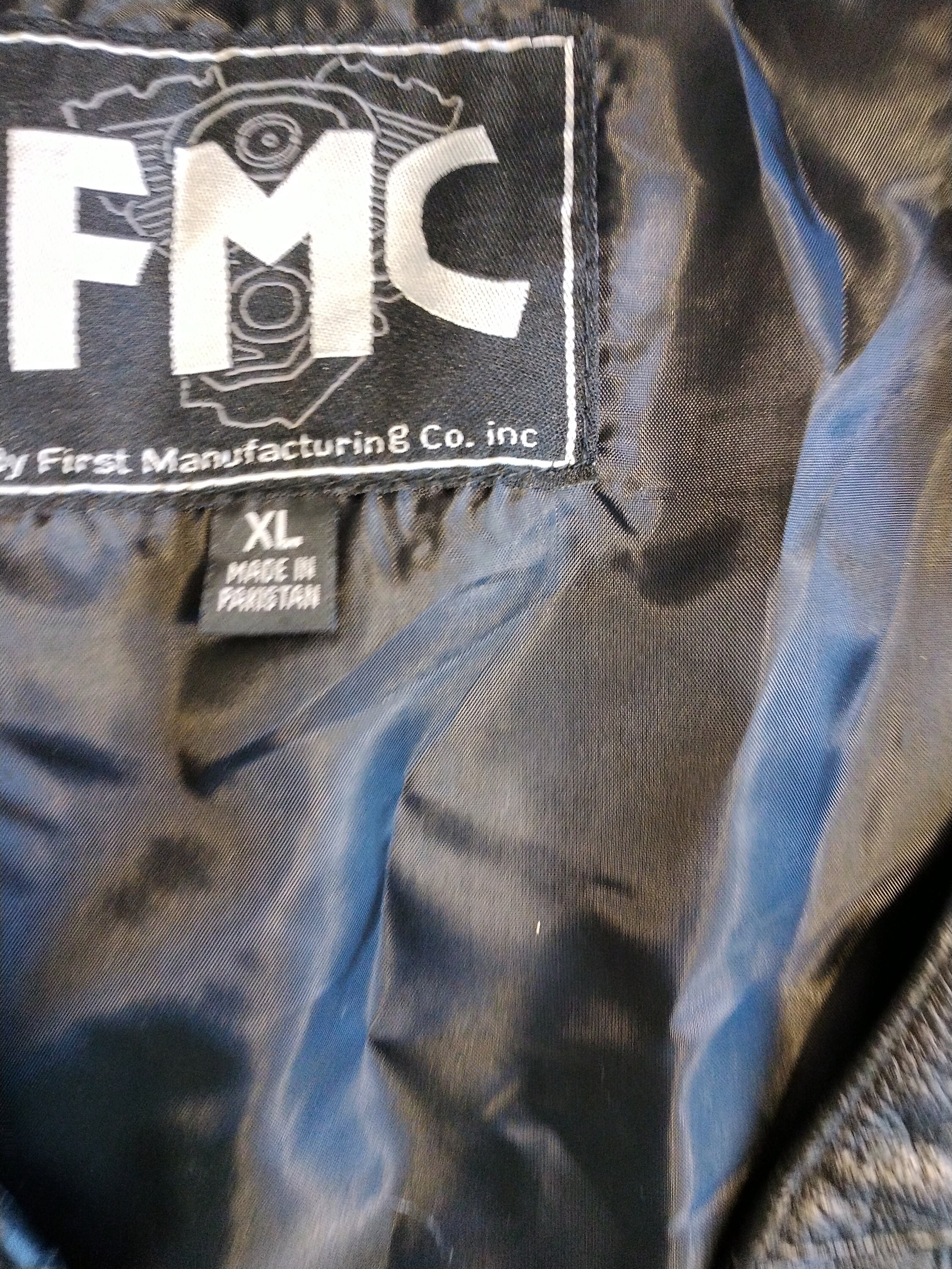 ヴィンテージ FMC ブラック レザー ベスト、バイカー ベスト
