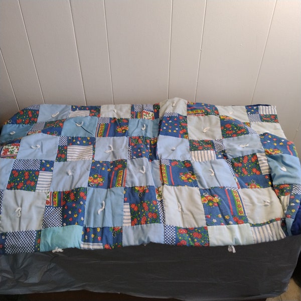 44x36" Vintage Reversible Quilt, Handsewn Quilt, Lap Crib Blanket
