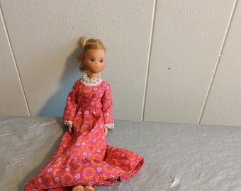 1973 Vintage Mattel Sunshine Family Doll 8 1/2"