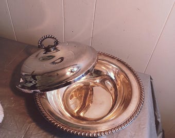 Wm Rogers 862 Silverplate Covered Serving Dish