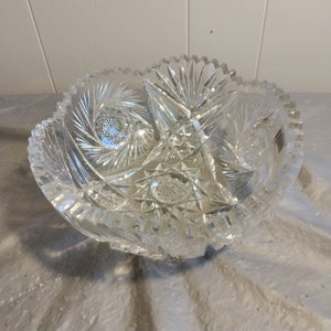 Vintage Brilliant Cut Glass Bowl 8 1/4&quot;, Pinwheel Glass Pattern