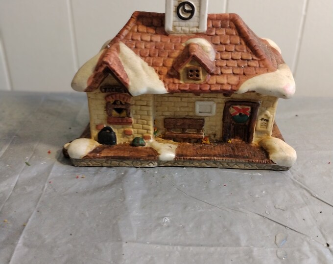 1992 Vintage Light up Christmas Village House, Light up Train Station