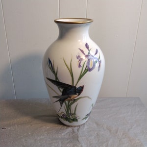 Franklin Porcelain The Meadowland Bird Vase by Basil Ede Franklin Porcelain The Meadowland Bird Vase by Basil Ede